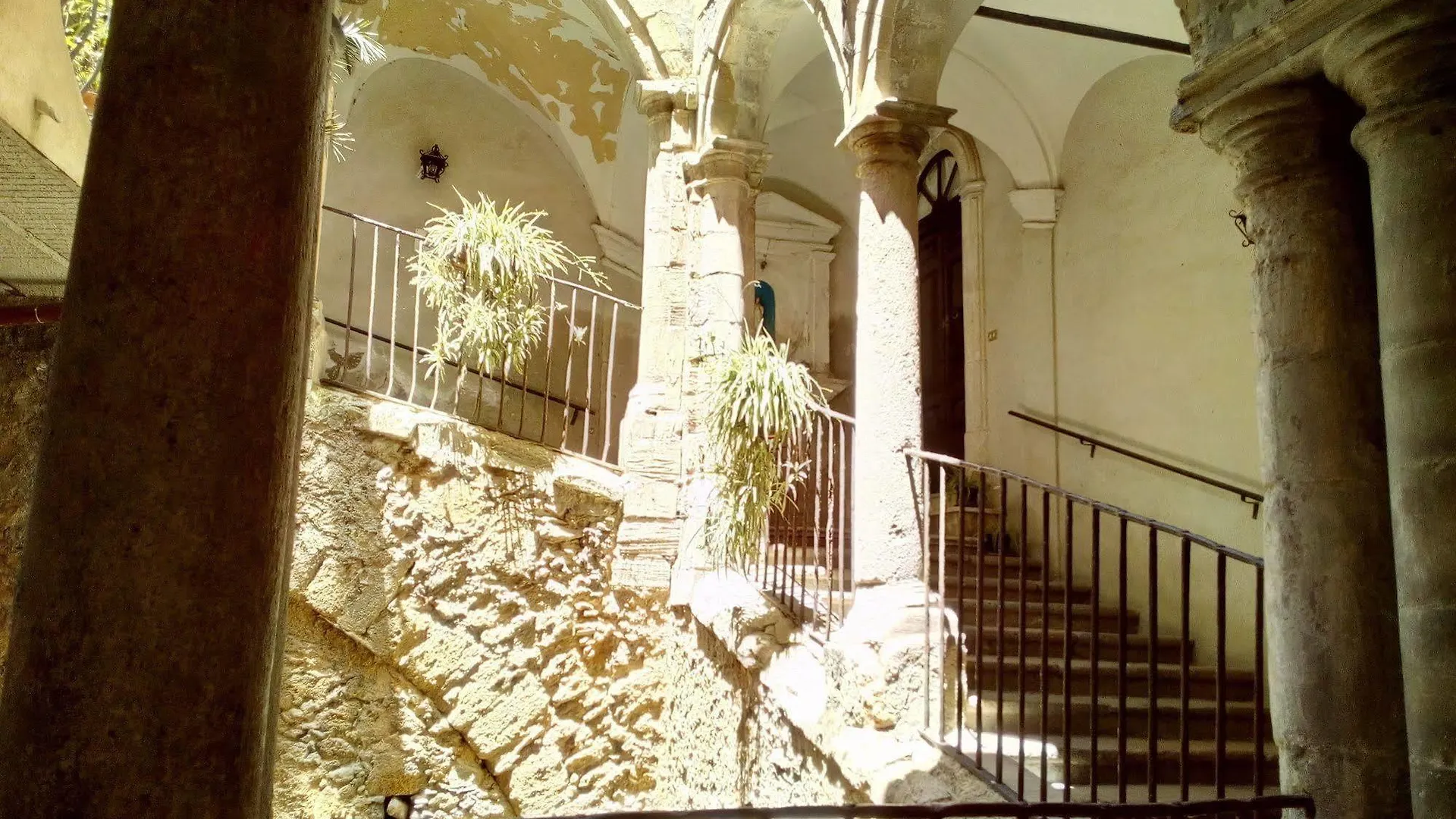 Hotel Palazzo Aprile à Caltagirone Maison d'hôtes