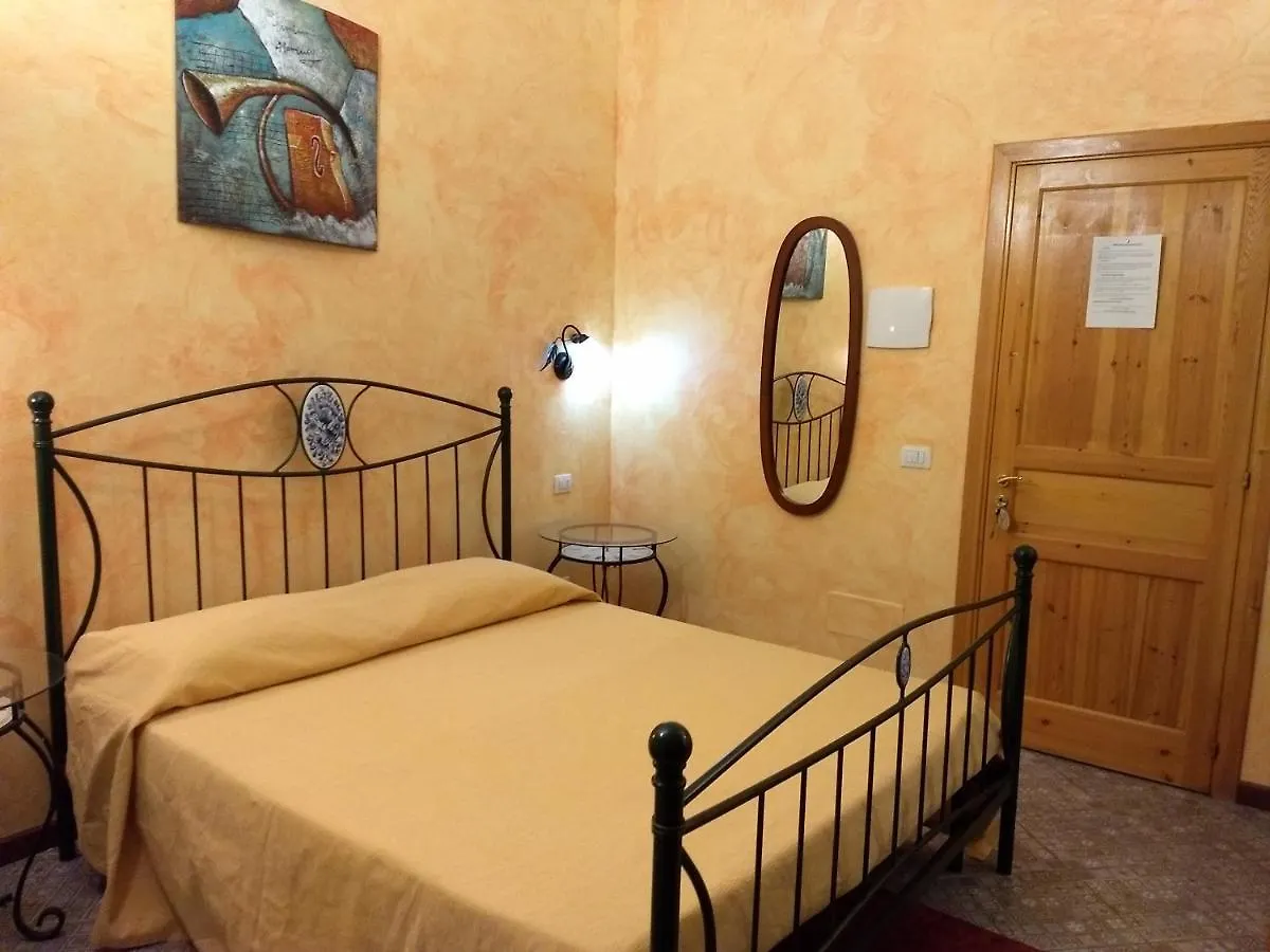 Hotel Palazzo Aprile à Caltagirone 2*,  Italie